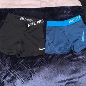 2 pairs of nike spandex!